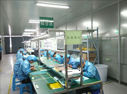 FPC厂代替人工的高效自动胶纸机