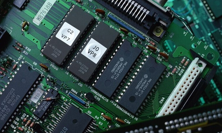 柔性线路板厂为您推荐六大技巧选择PCB元件