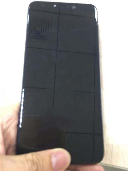 手机FPC厂家：OPPO R11s手机曝光 全面屏幕设计11月份上市