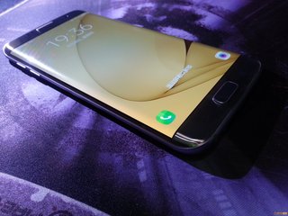 软板厂告诉你手机到底要不要贴膜？这回终于知道了
