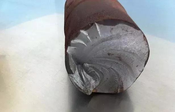 电池FPC厂之为啥含碳量高的钢材容易断裂？